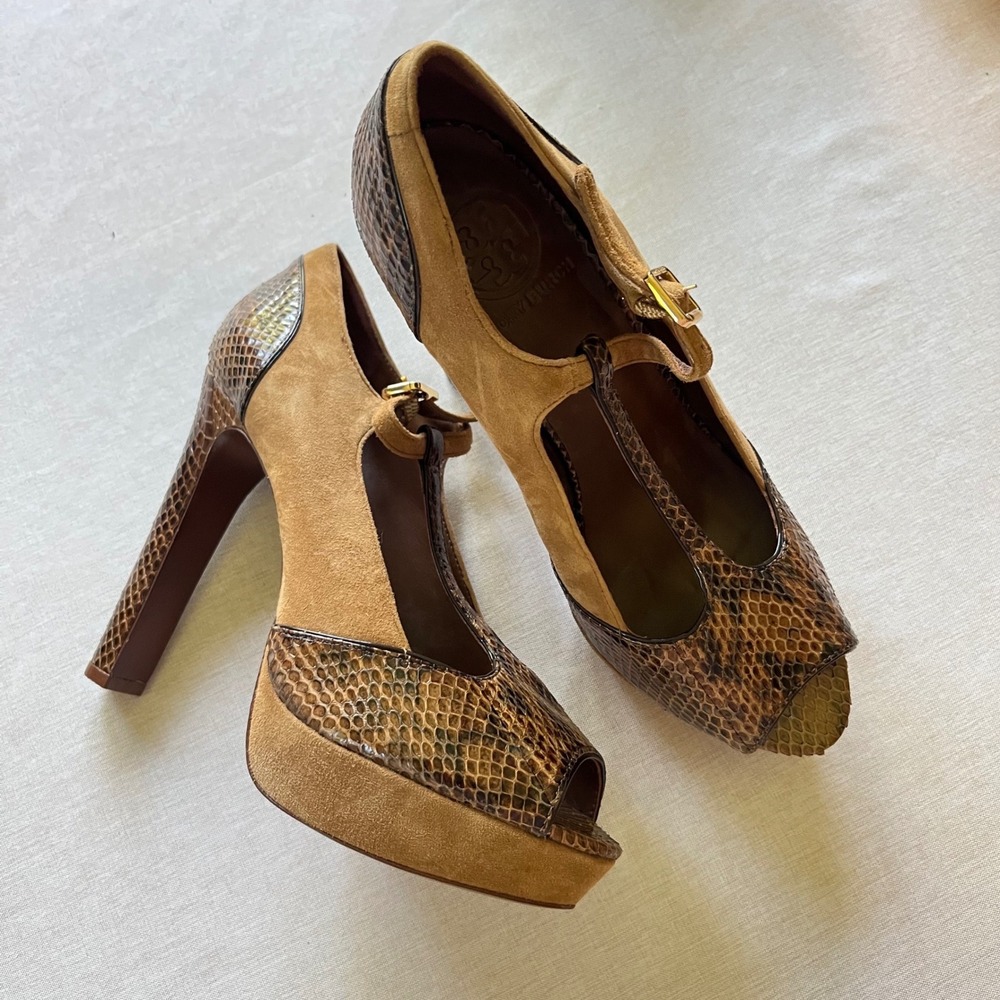 Tory Burch 8.5M Tan Suede Brown Snakeskin T-Strap Peep Toe Platform Heels Pumps
